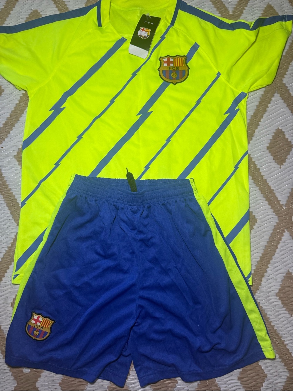 FC Barcelona Barça Soccer Jersey & Shorts Set Yellow/Blue #18 Size L